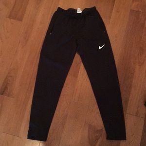 Nike Dri-Fit Joggers Small